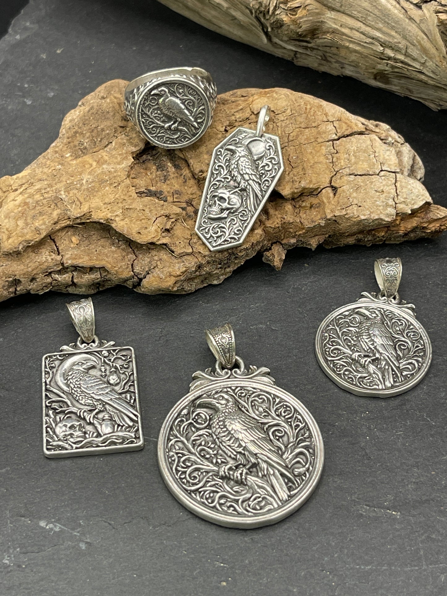 Watchers Wing Round Medallion