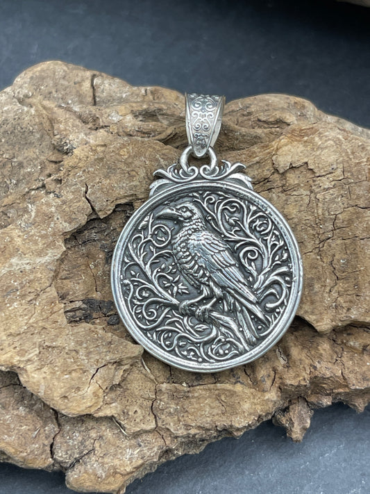 Watchers Wing Round Medallion